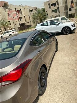 هیوندای ئەلەنترا
